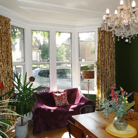 Rockleaze Guest house Filton