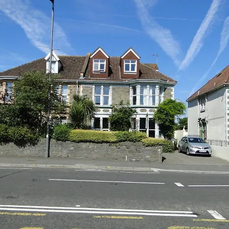 Rockleaze Guest house